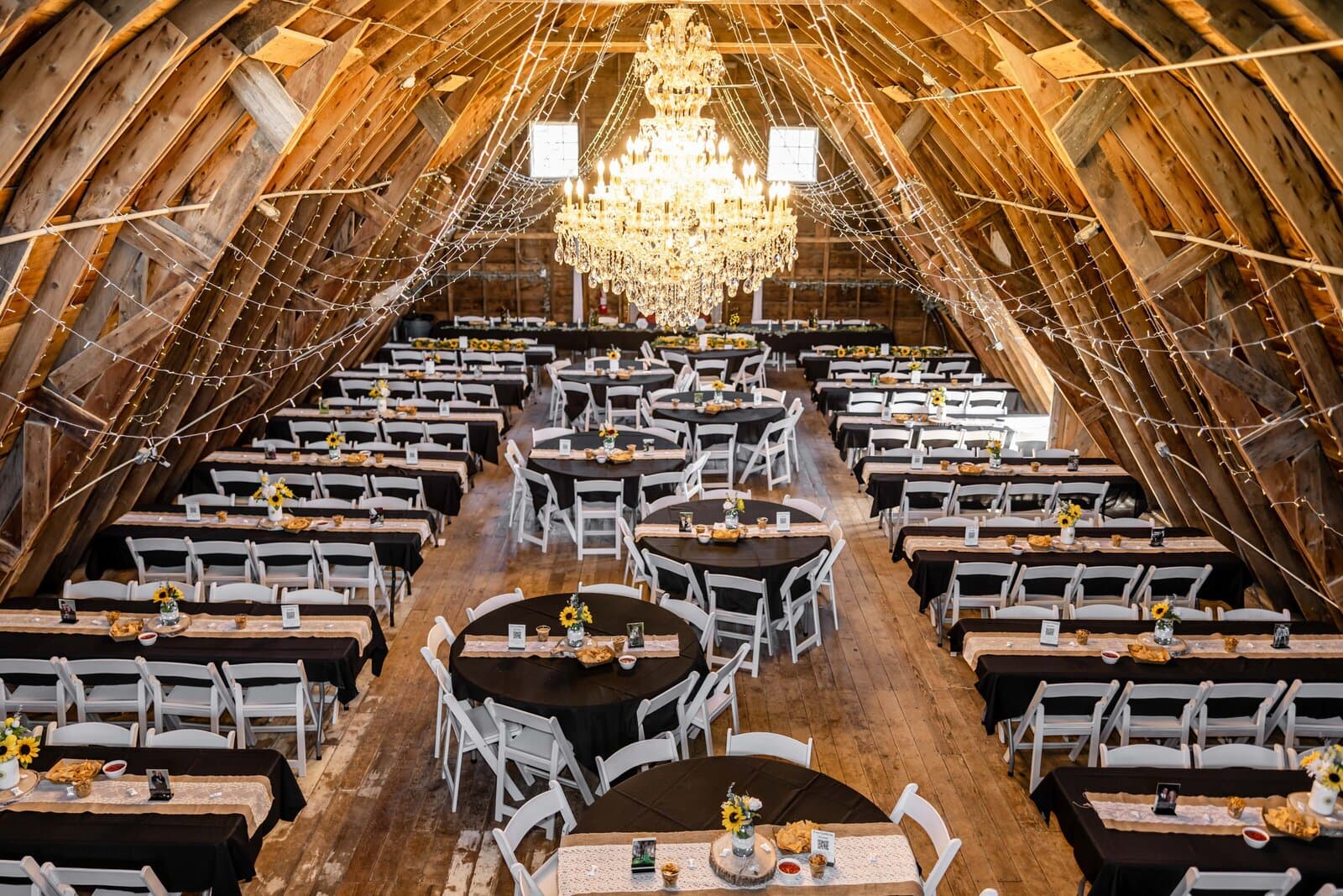 Divanyx Event Center & Photography